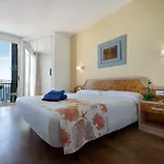 Relaxia Beverly Park Hotell 3*