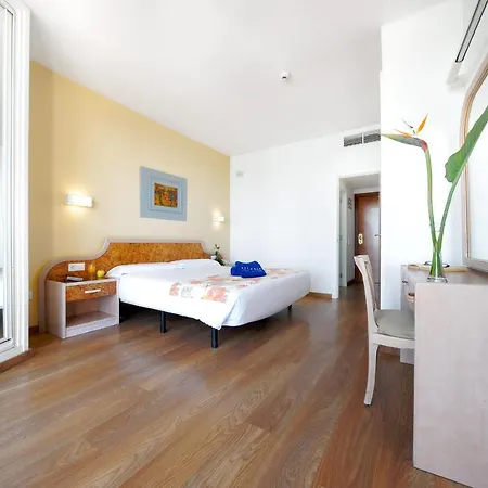 ホテル Relaxia Beverly Park 3*